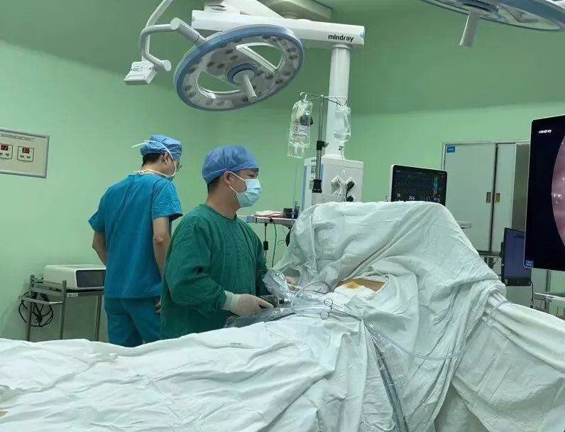 Patients with Severe Palmar Hyperhidrosis Cured by Surgery After Conservative Treatments Fail
